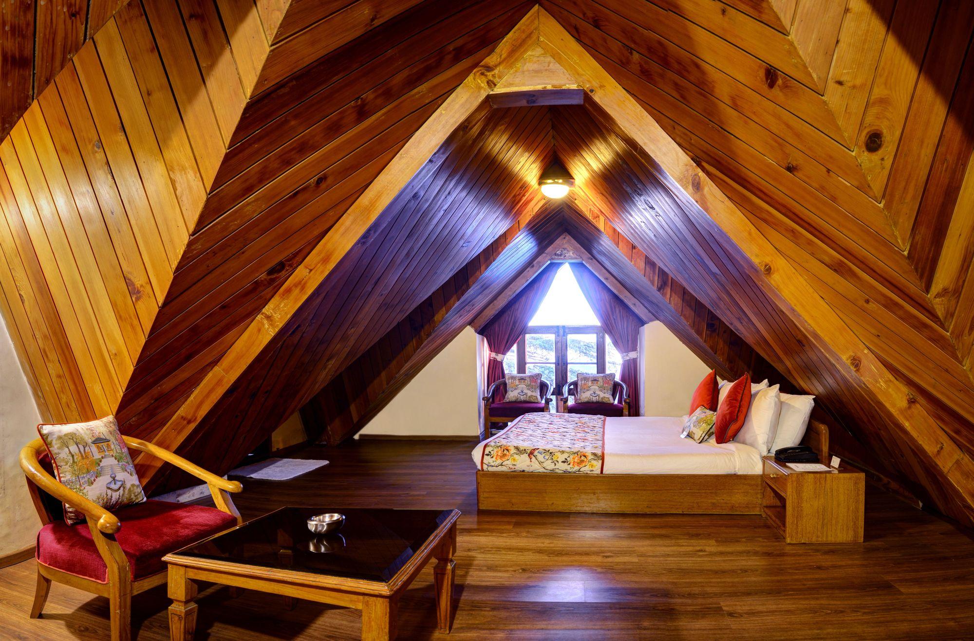 Summit Le Royale Hotel, Shimla Exterior photo