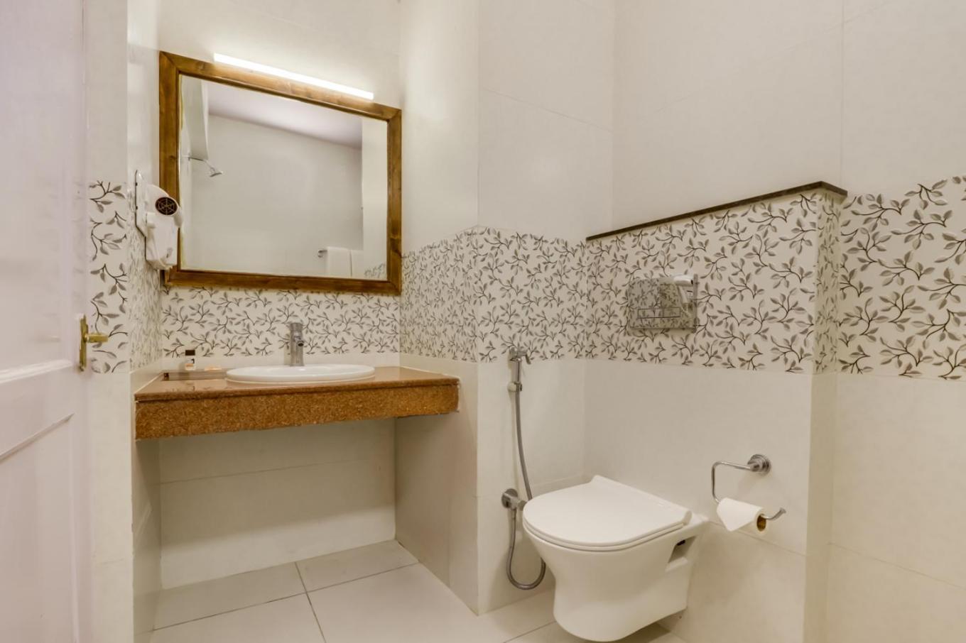 Summit Le Royale Hotel, Shimla Room photo