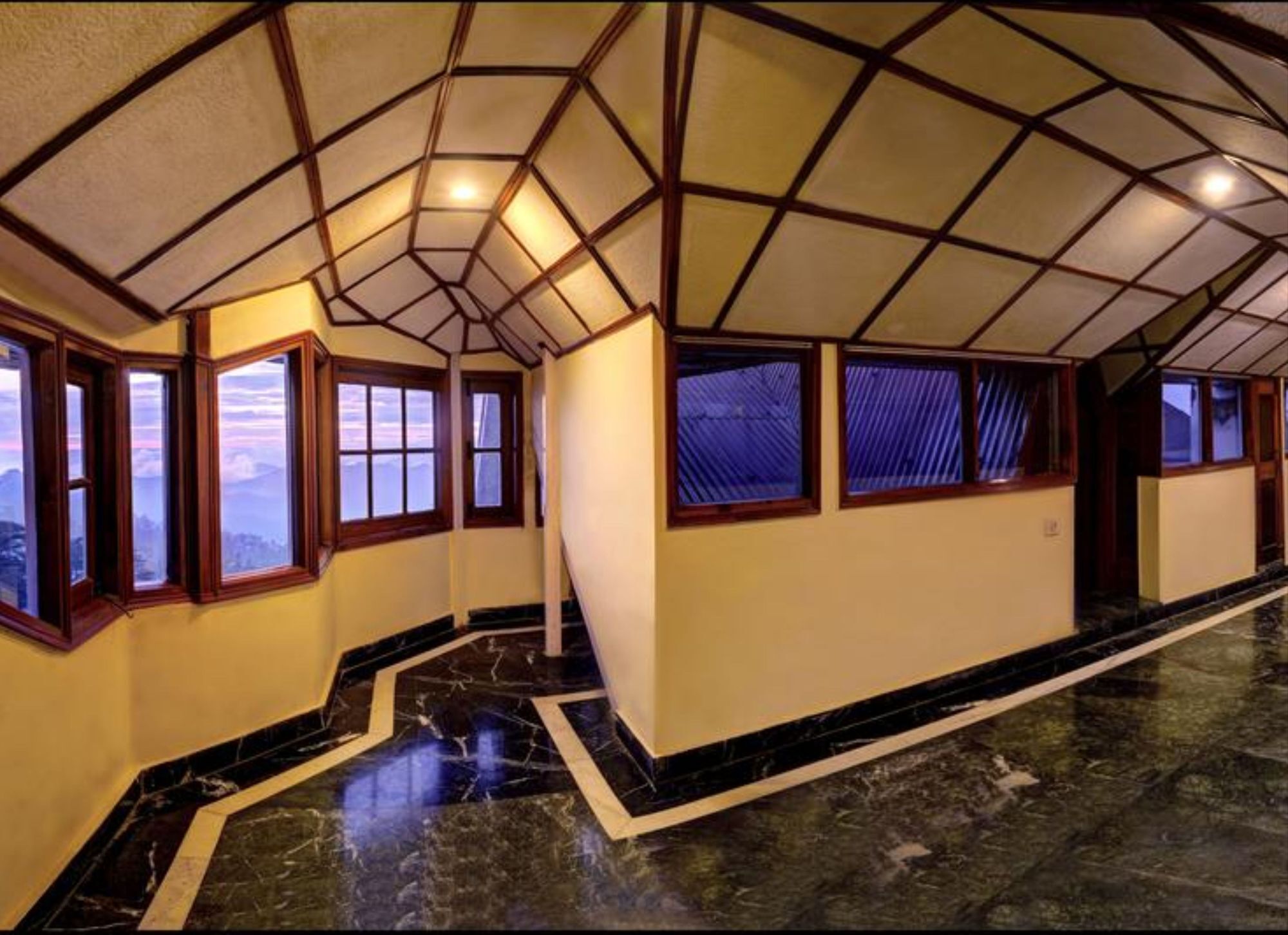 Summit Le Royale Hotel, Shimla Exterior photo